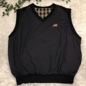 Reversible pull over vest